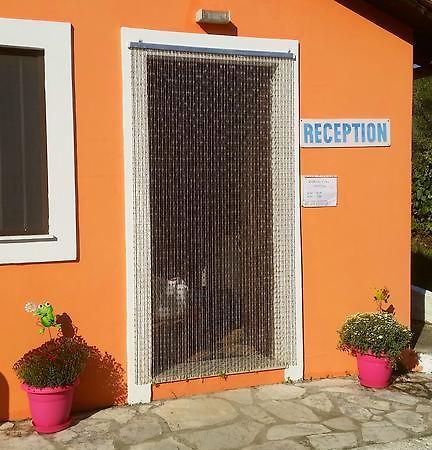 Sofia Apartments Букари Екстериор снимка